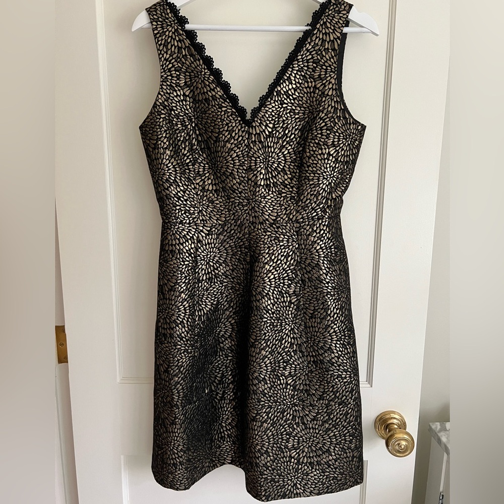 NWT Draper James Black and Gold   Midi Dress